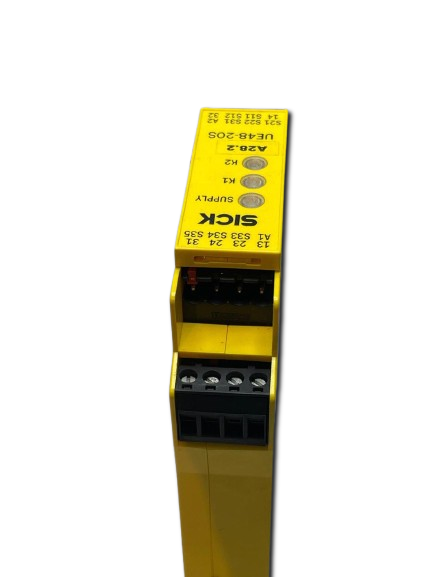 SICK UE48-2OS3D2 Sicherheitsrelais, 24 V AC/DC, 2 N/O + 1 N/C, 6 A - Bild 3