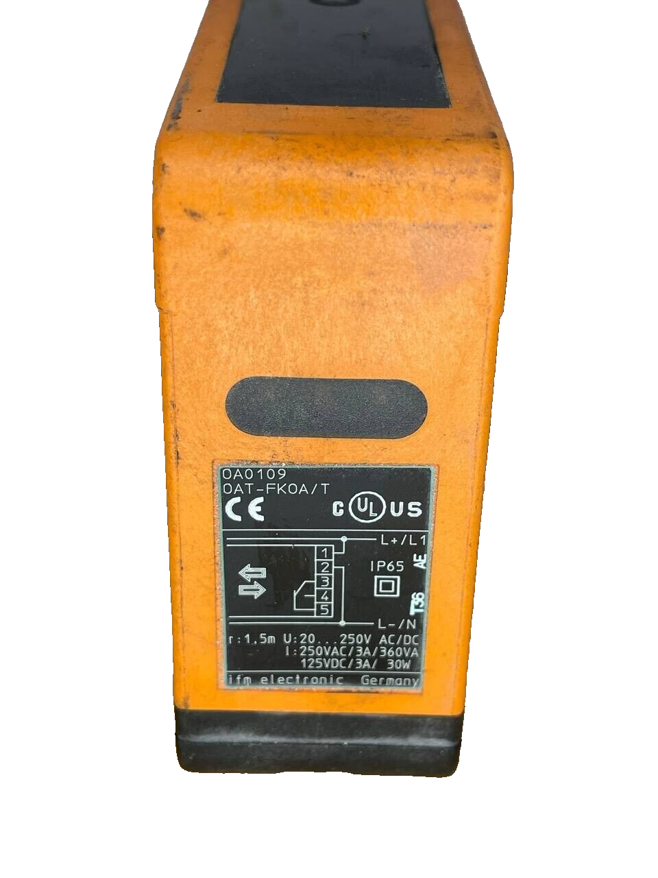 ifm OA0109 OAT-FKOA/T Reflexlichttaster, 5–1500 mm, AC/DC, Relais - Bild 2