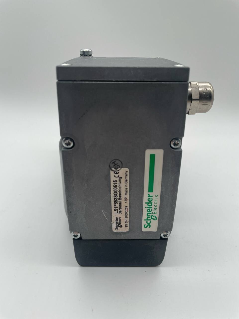 Schneider Electric Lexium ILS integrierter Schrittmotor ILS1F853S1608 / ILS1F853SG00515 - Bild 4