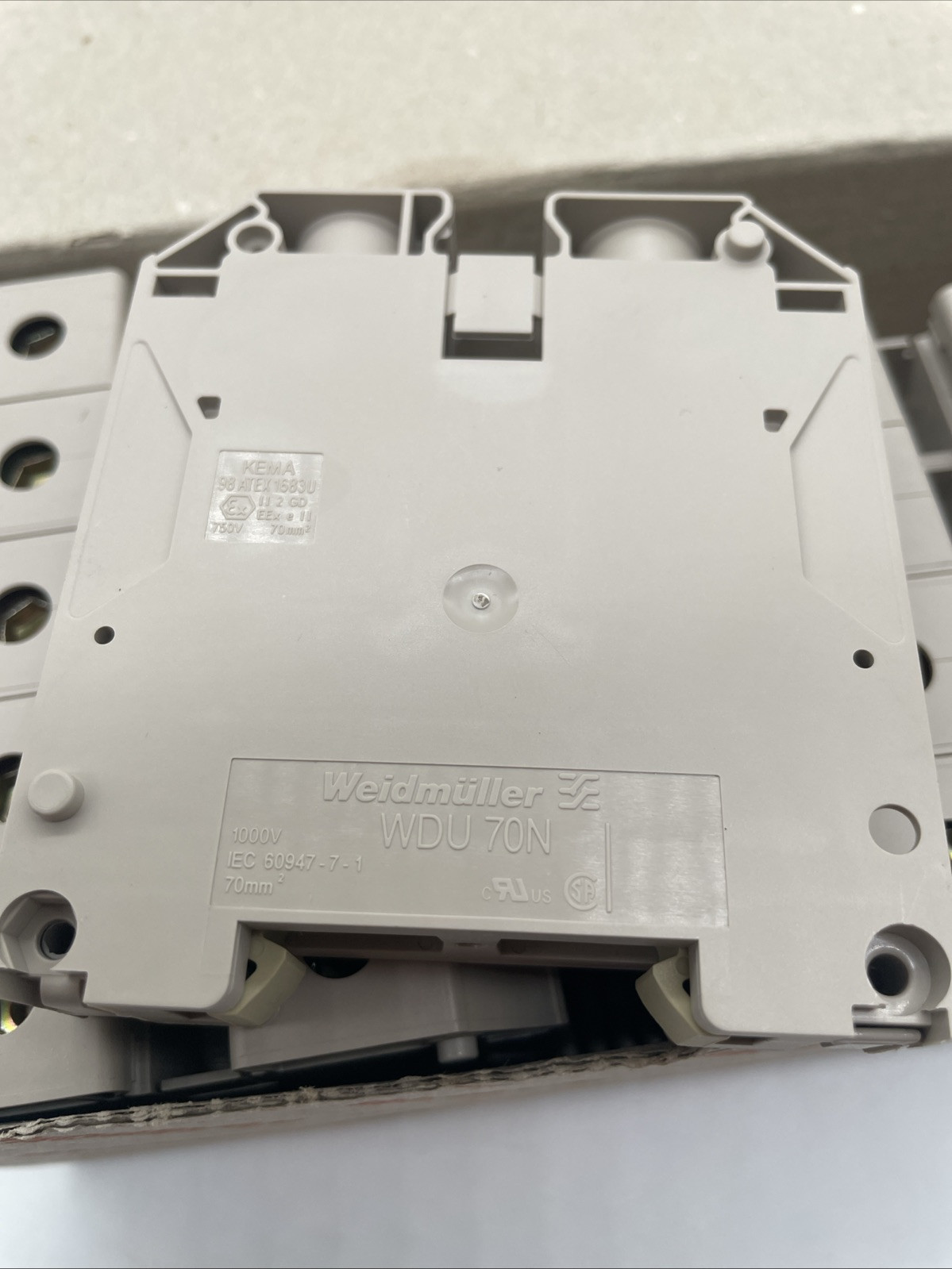 10 Stück Weidmüller WDU 70N/35 Durchgangs-Reihenklemme 9512190000 - Bild 6