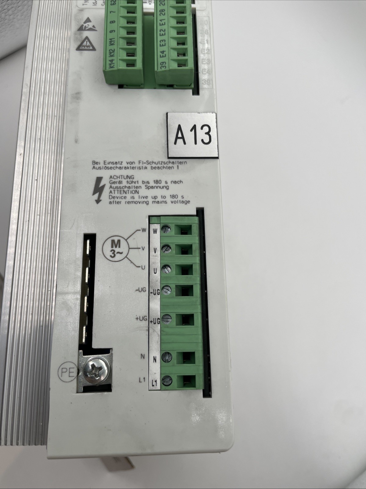 Lenze EVF8203-E Frequenzumrichter | 1,5 kW | 230 V | 8200 vector (33.8203) - Bild 3