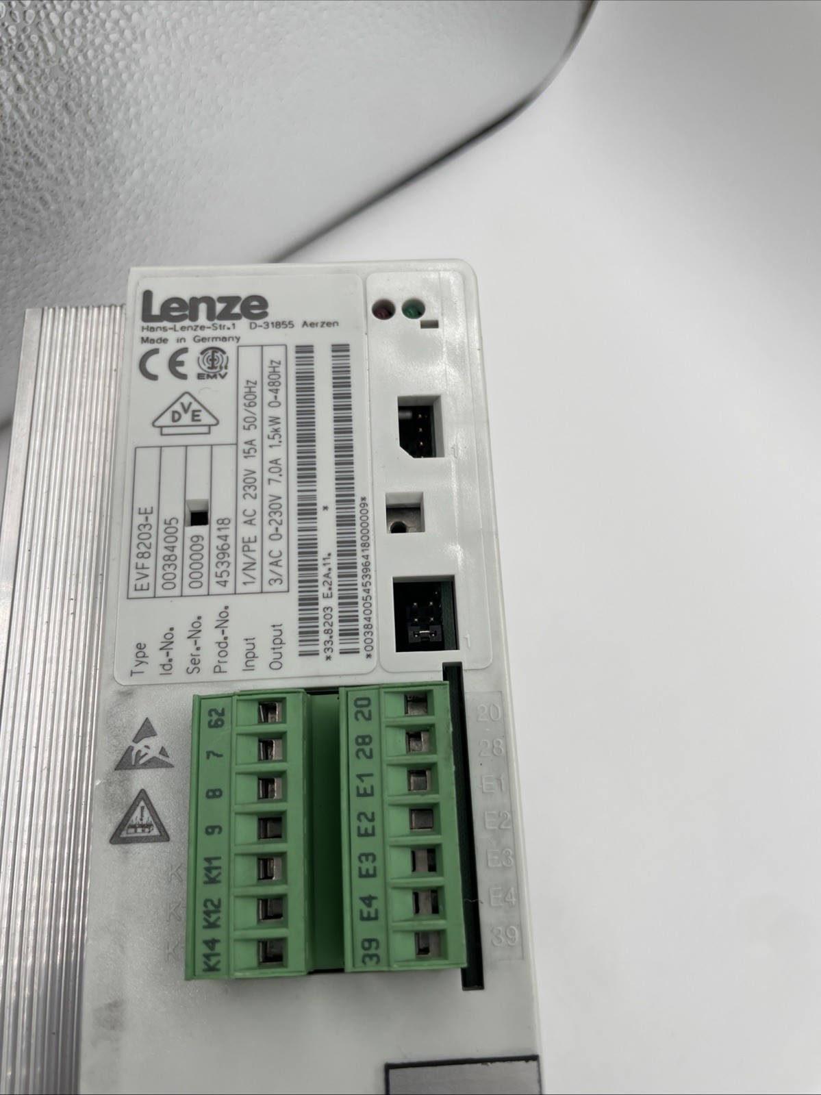 Lenze EVF8203-E Frequenzumrichter | 1,5 kW | 230 V | 8200 vector (33.8203) - Bild 2