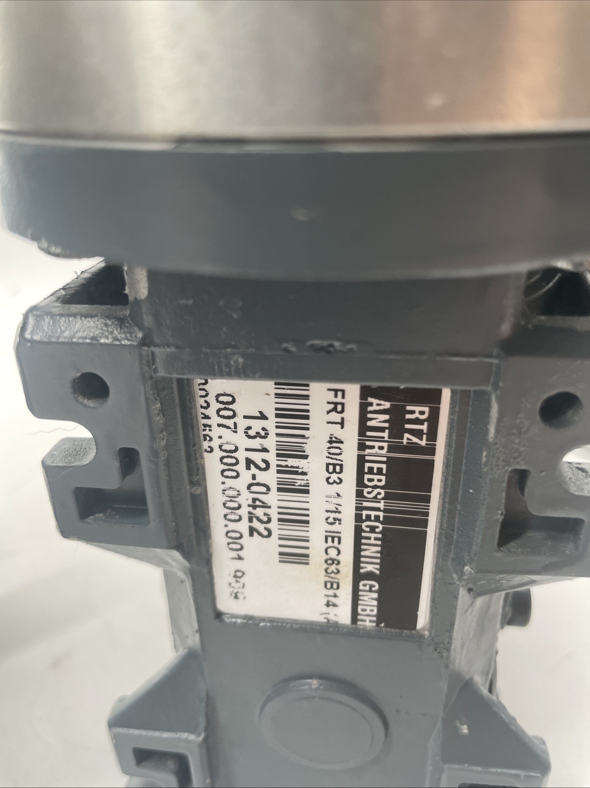 3x Varvel FRT 40/B3 i=15, IEC63/B14 – Schnecken-Winkelgetriebe (PAM) - Bild 4