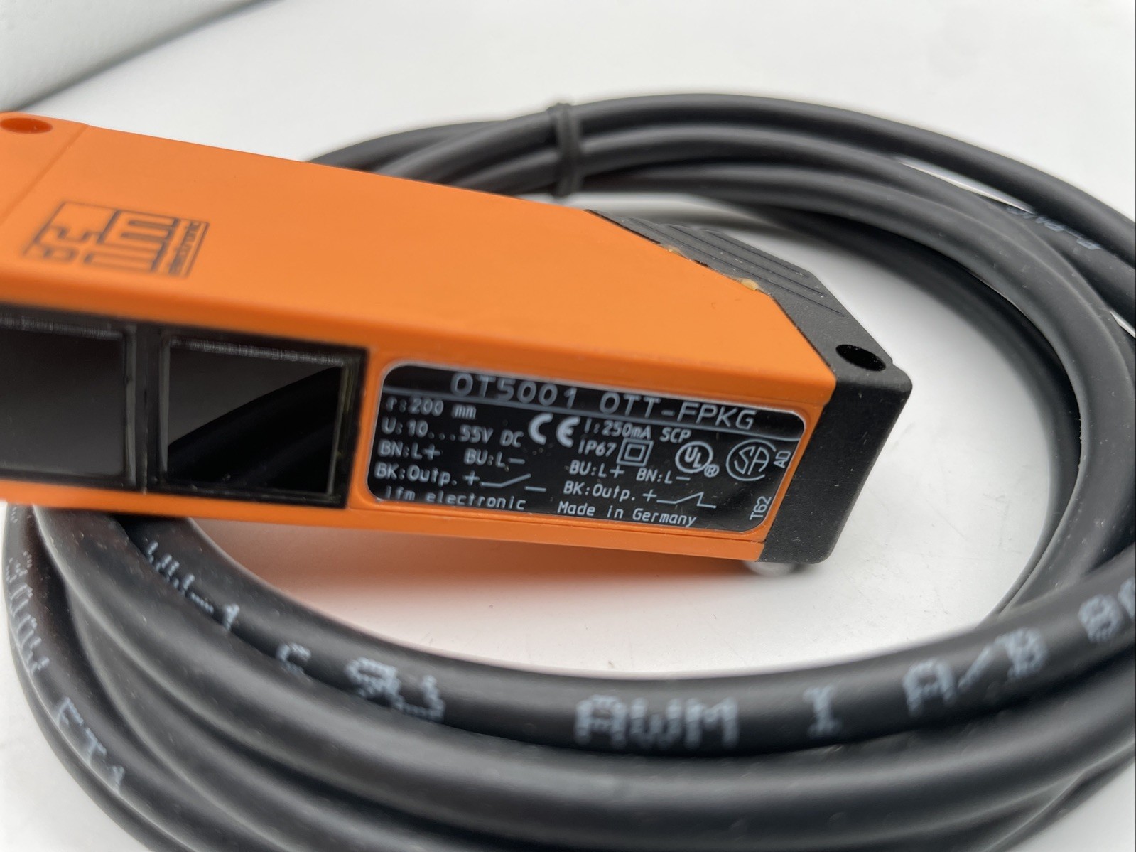 ifm OT5001 OTT-FPKG Reflexlichttaster, 4–200 mm, PNP, 2 m Kabel - Bild 2