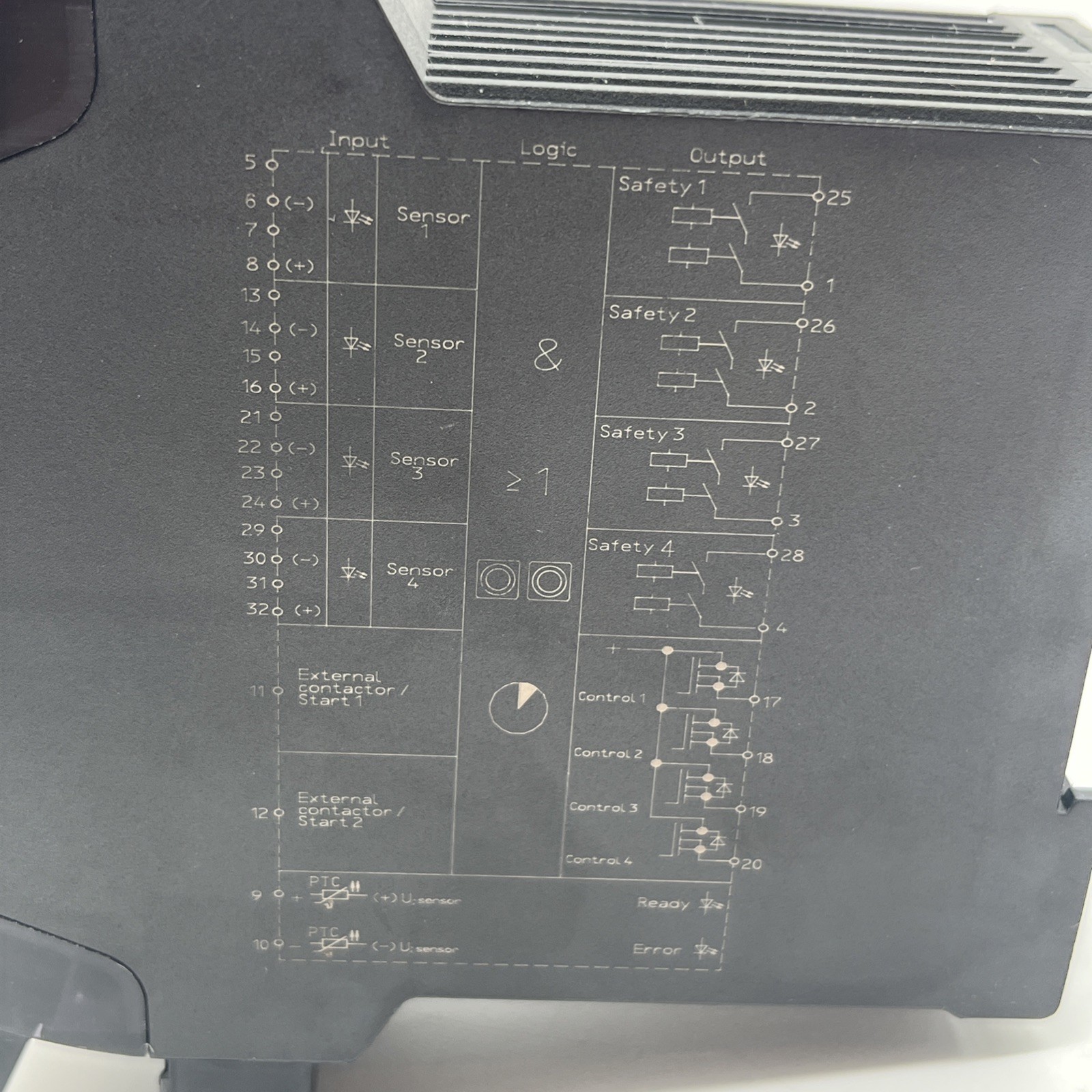 elobau 471EFR2D14K0034 eloFlex Sicherheitsauswerteeinheit, 24 V DC, 4 sichere Relaisausgänge, 4 Eingänge, 800 mA - Bild 3