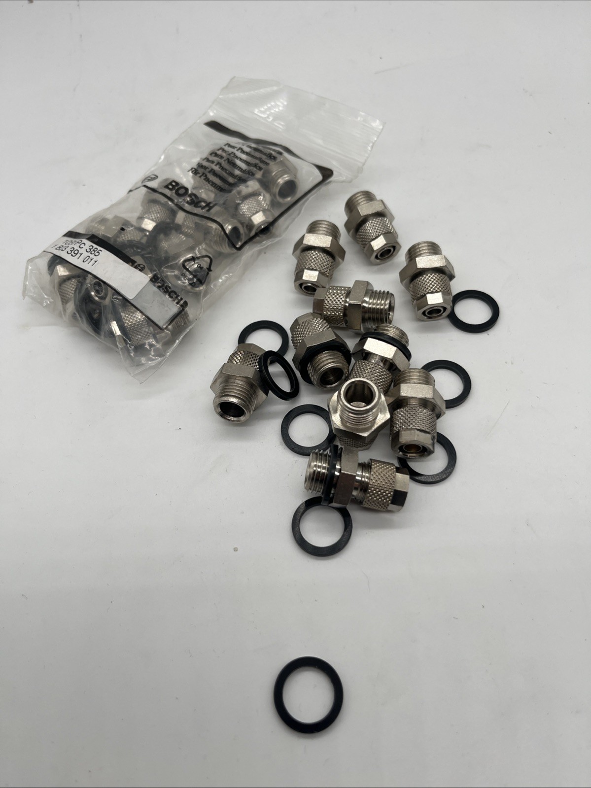 Aventics NU2-S-RPN-G014-DI06 Montageverschraubung G1/4 für Ø6 mm Rohr (20 Stück) – NEU - Bild 3