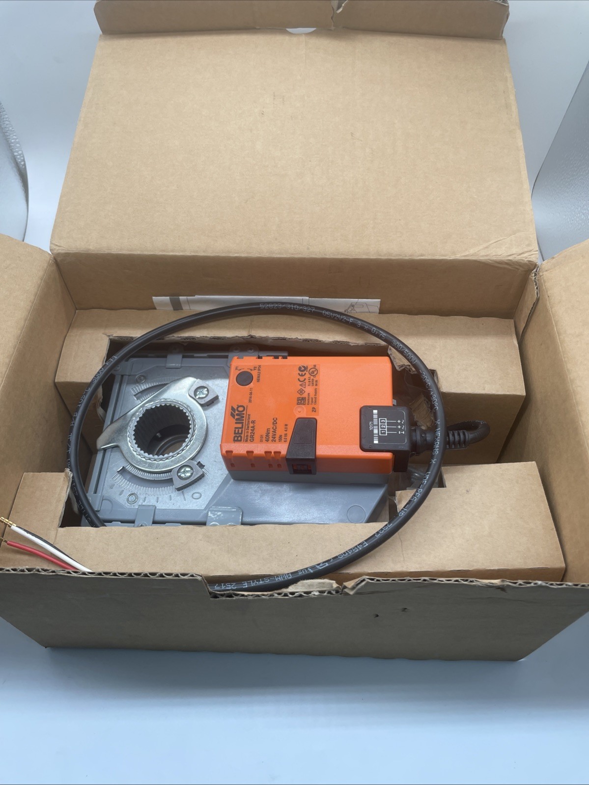 Belimo GR24A-R Drehantrieb 40 Nm, 24 V AC/DC, IP54, 150 s