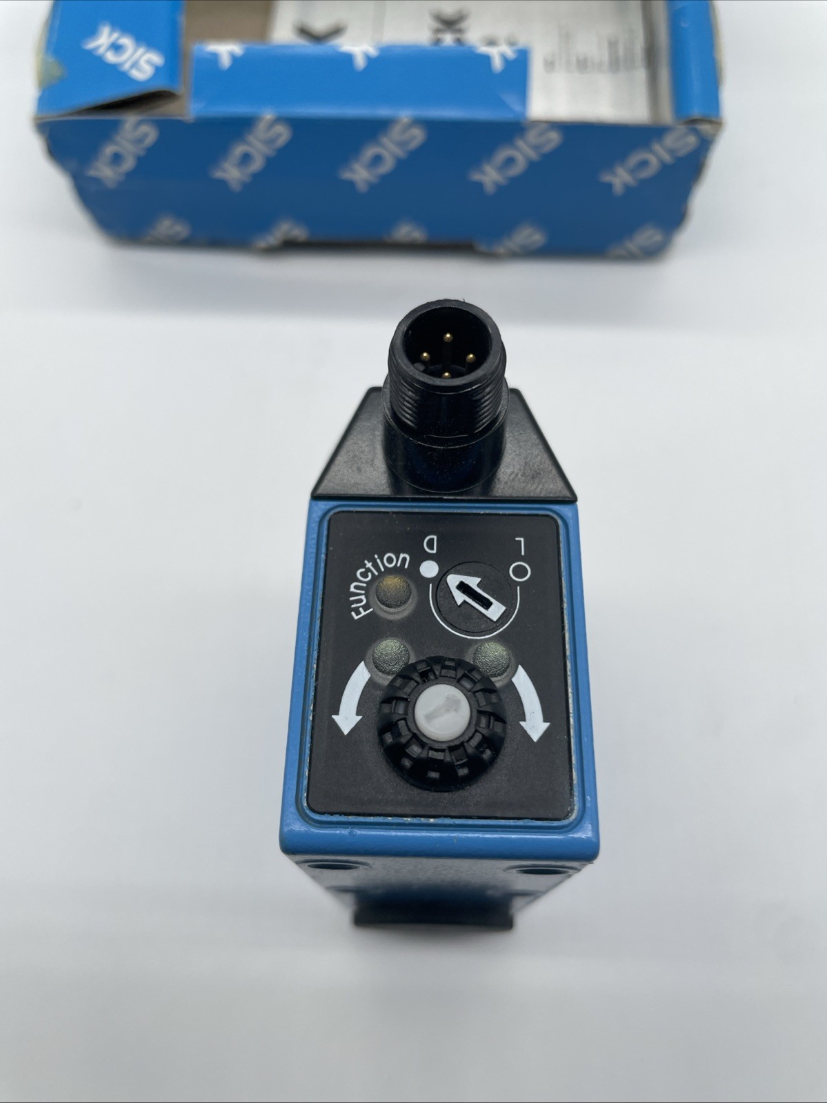 SICK KT5G-2N1111 Kontrastsensor, NPN, 10 kHz, IP67 - Bild 4