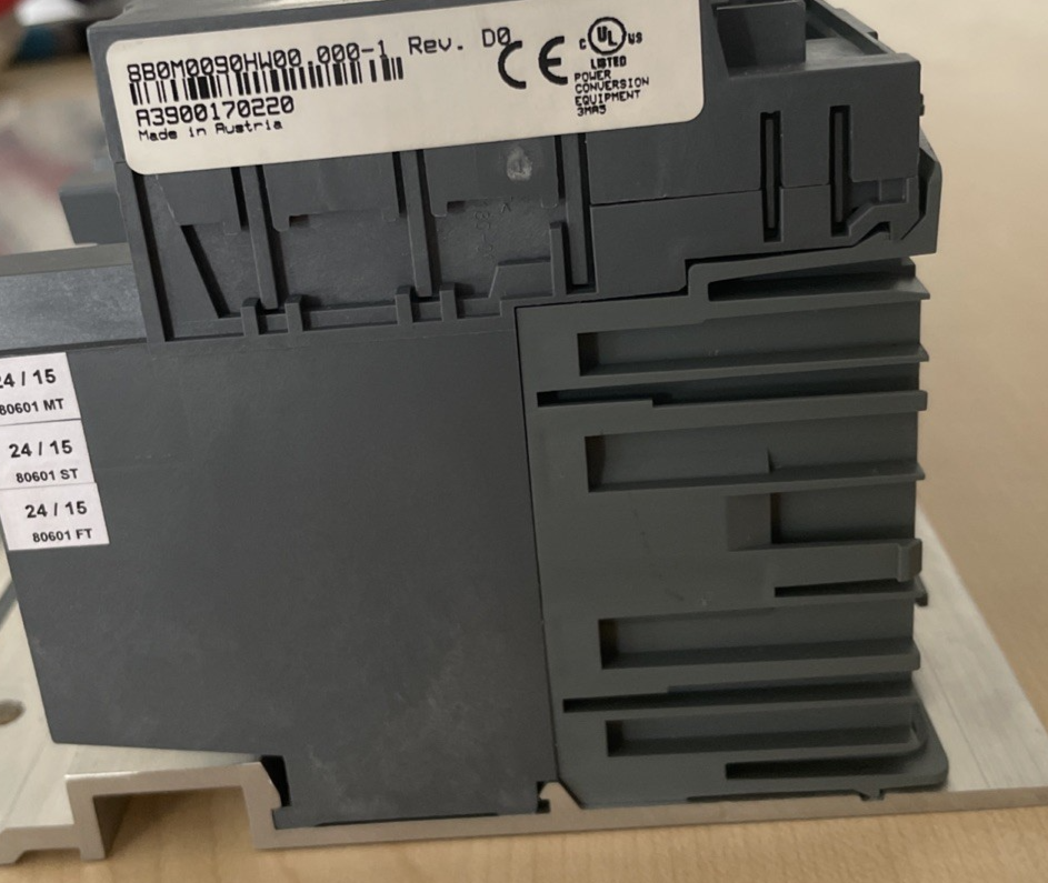 B&R ACOPOSmulti 8B0M0090HW00.000-1 Montageplatte mit Rückwand 9 Steckplätze - Bild 12