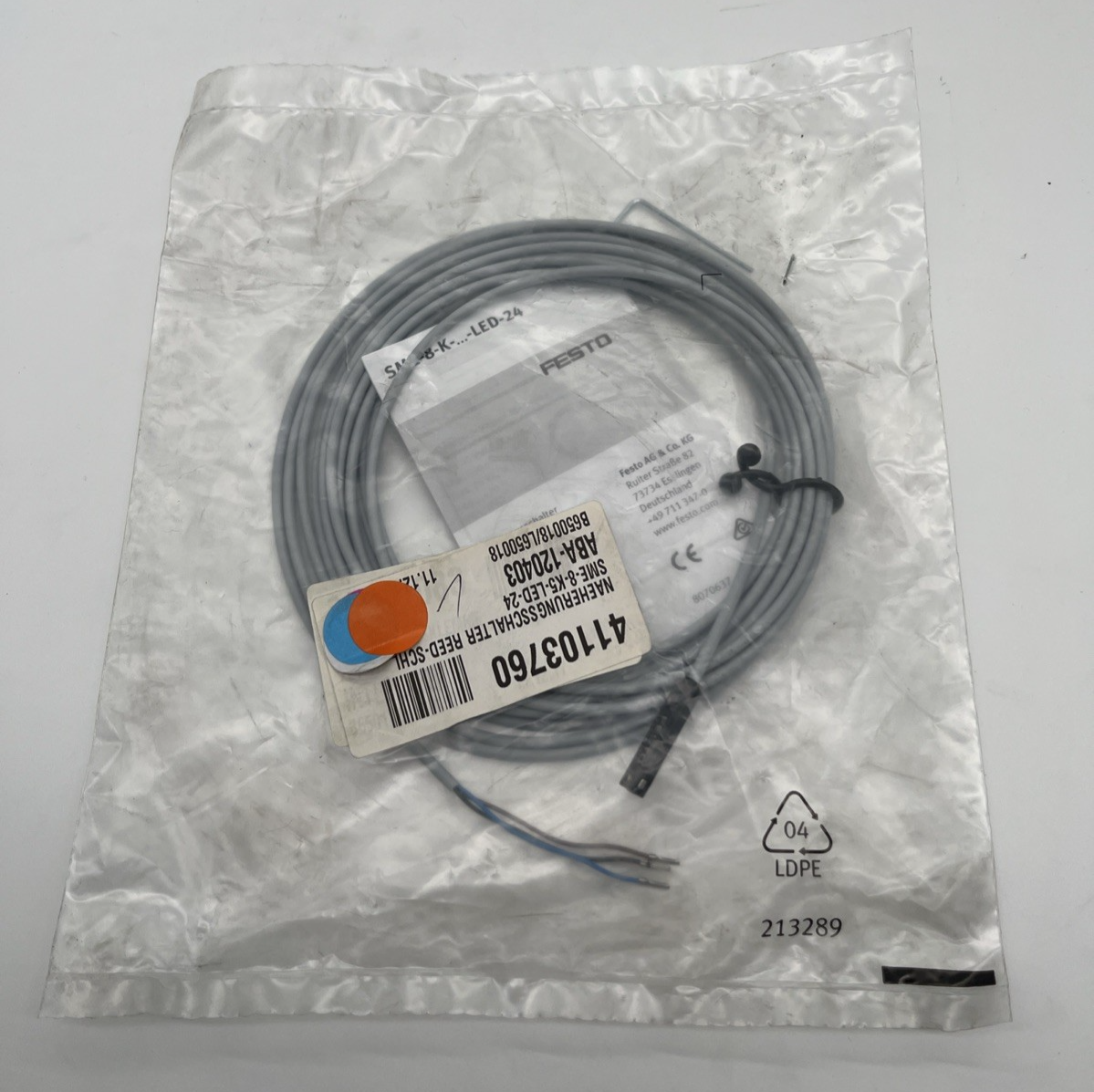 FESTO SME-8-K5-LED-24 Näherungsschalter, T-Nut, 5 m, LED, 12–30 V AC/DC – NEU | OVP