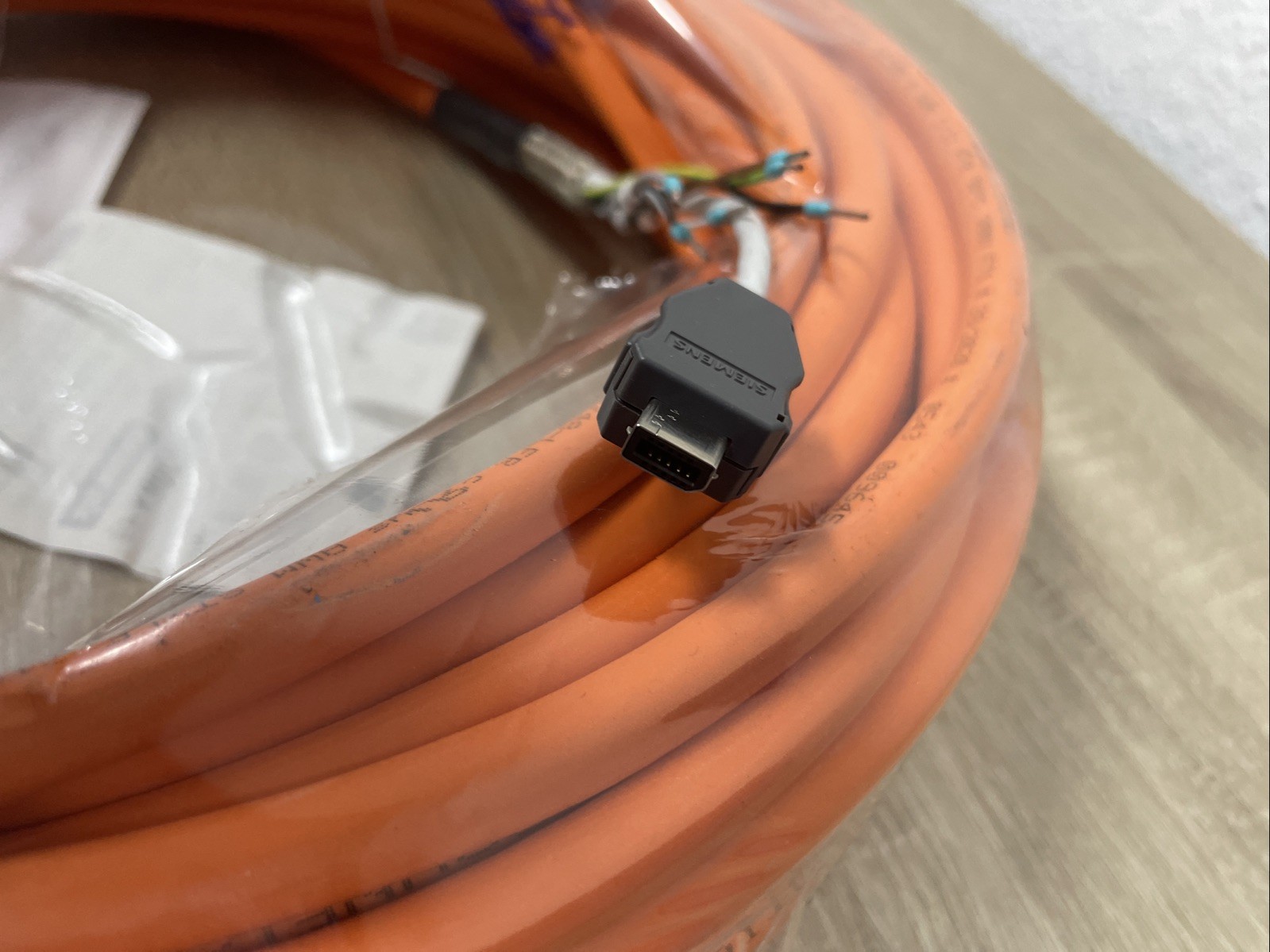 Siemens Motion-Connect 800Plus Einkabelleitung 6FX8002-8QN04-1CF0, 25 m - Bild 5