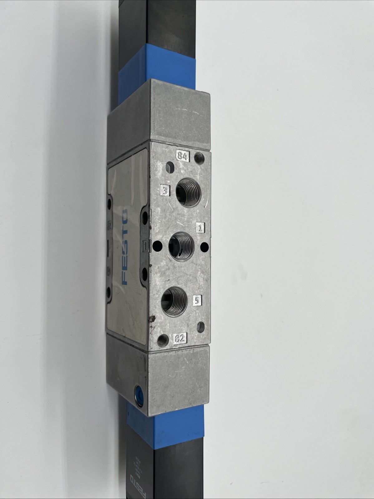 Festo MVH-5/3G-1/4-B (19138) Magnetventil, 5/3-Wege G1/4, 24 V DC - Bild 5