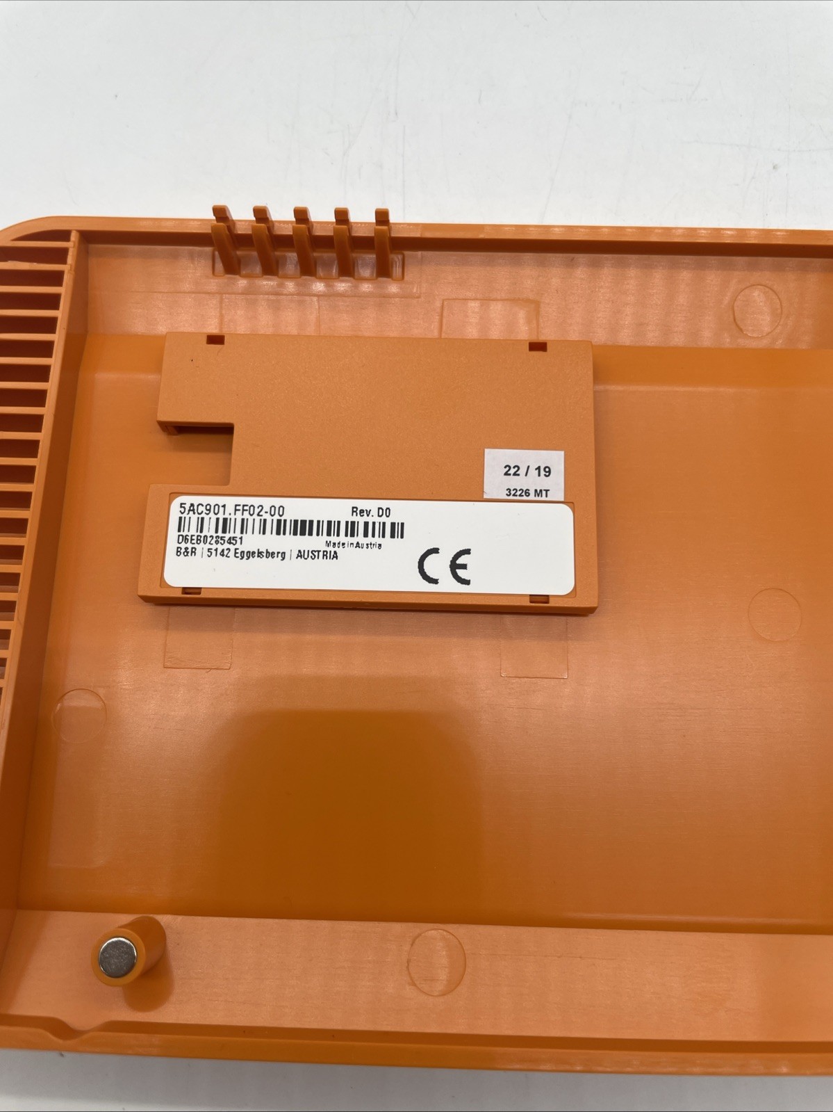 B&R 5AC901.FF02-00 Frontklappe für APC910 2-Slot Orange - Bild 5