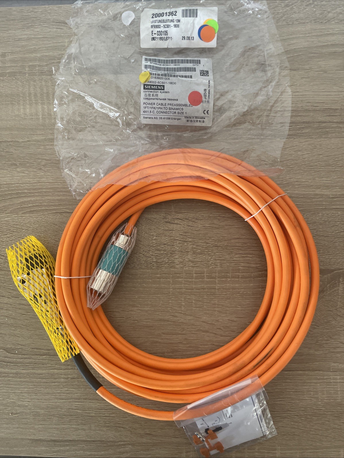 Siemens power cable 6FX8002-5CS01-1BD0, 13 m – MOTION‑CONNECT 800PLUS