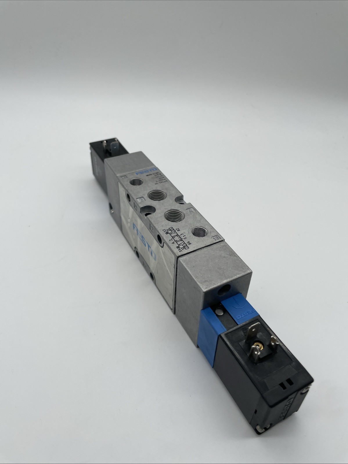 Festo MVH-5/3G-1/4-B (19138) Solenoid Valve, 5/3-Way G1/4, 24 V DC