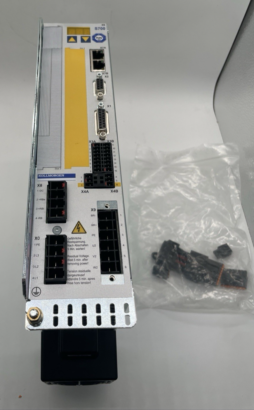 Kollmorgen S700 Servo Amplifier S70302-NANANA 2.2 kVA 3A - Bild 2