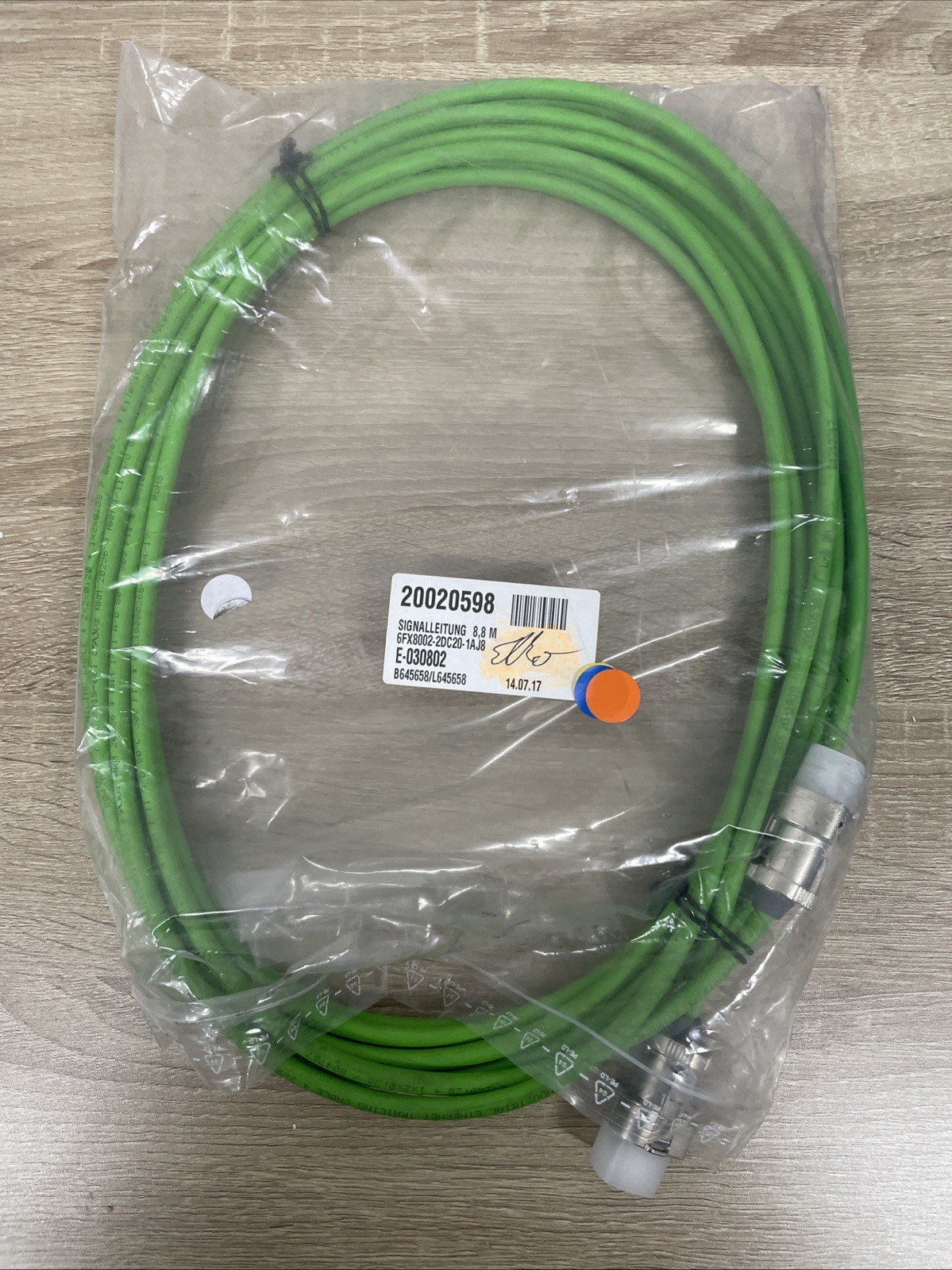 Siemens signal cable 6FX8002-2DC20-1AJ8 – Drive‑CLiQ, IP67/IP67, MOTION‑CONNECT 800PLUS, 8.8 m