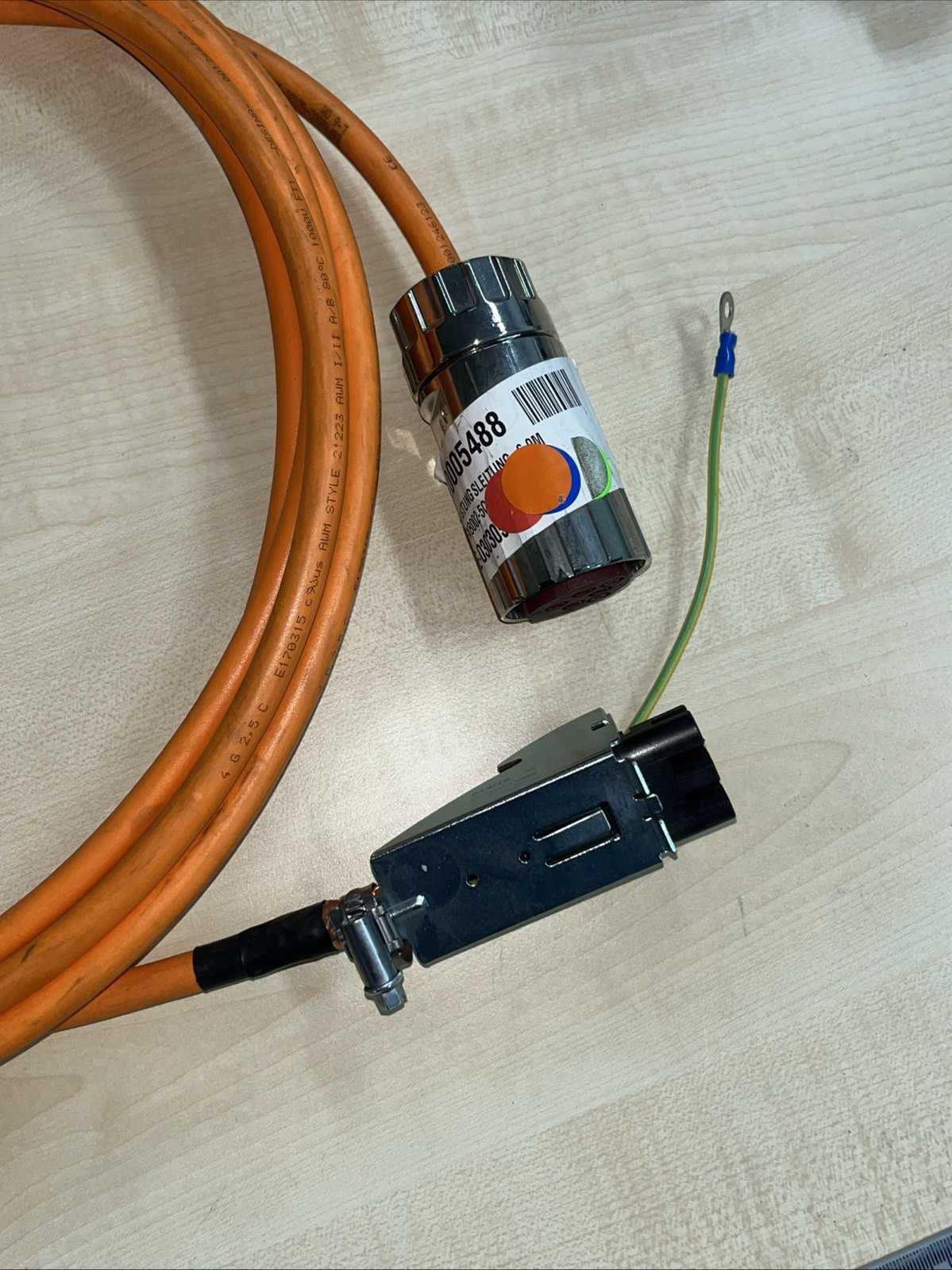 Siemens 6FX8002-5CS31-1AG0 Power Cable, preassembled, 6 m - Bild 3