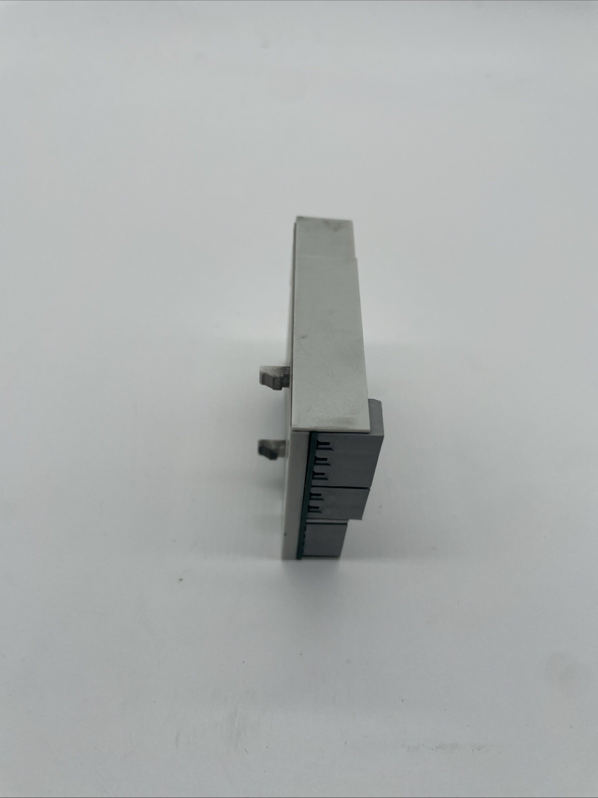 Lenze E82ZAFPC010 PROFIBUS-DP PT Funktionsmodul - Bild 3