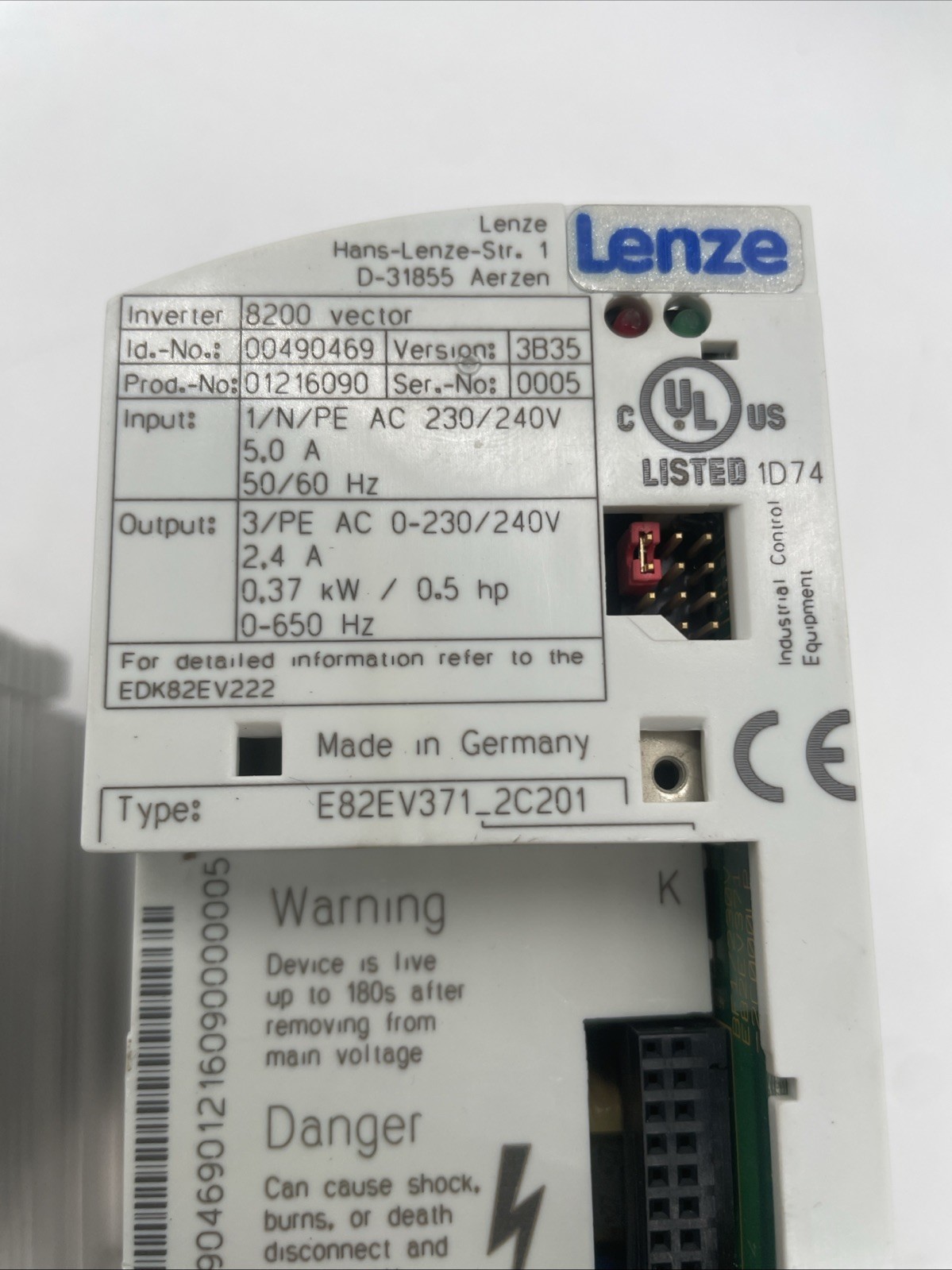 2 pieces Lenze 8200 vector E82EV371_2C201 frequency inverter - Bild 3