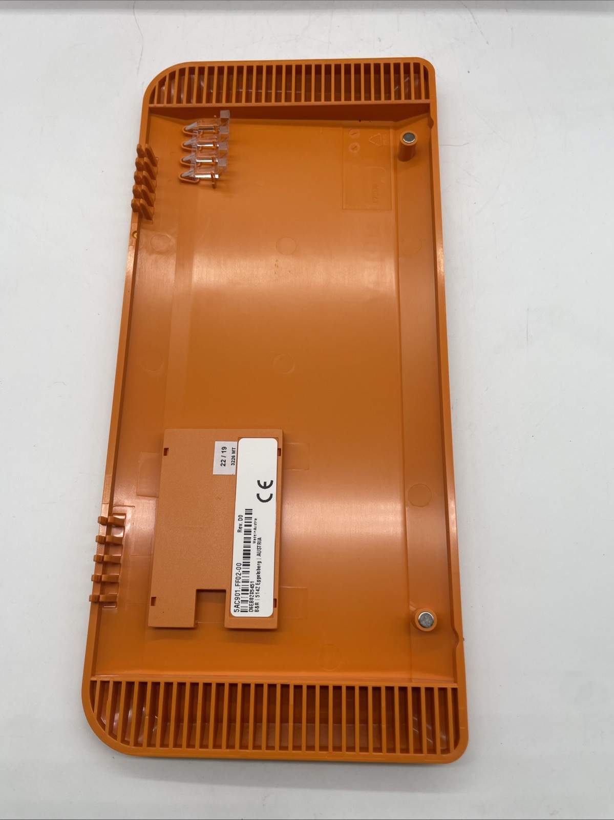 B&R 5AC901.FF02-00 Frontklappe für APC910 2-Slot Orange - Bild 4
