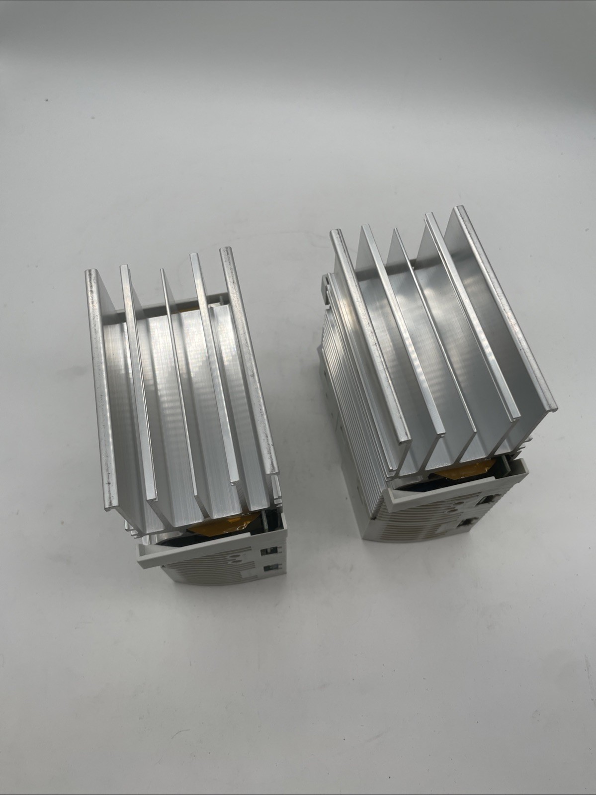 2 pieces Lenze 8200 vector E82EV371_2C201 frequency inverter - Bild 8