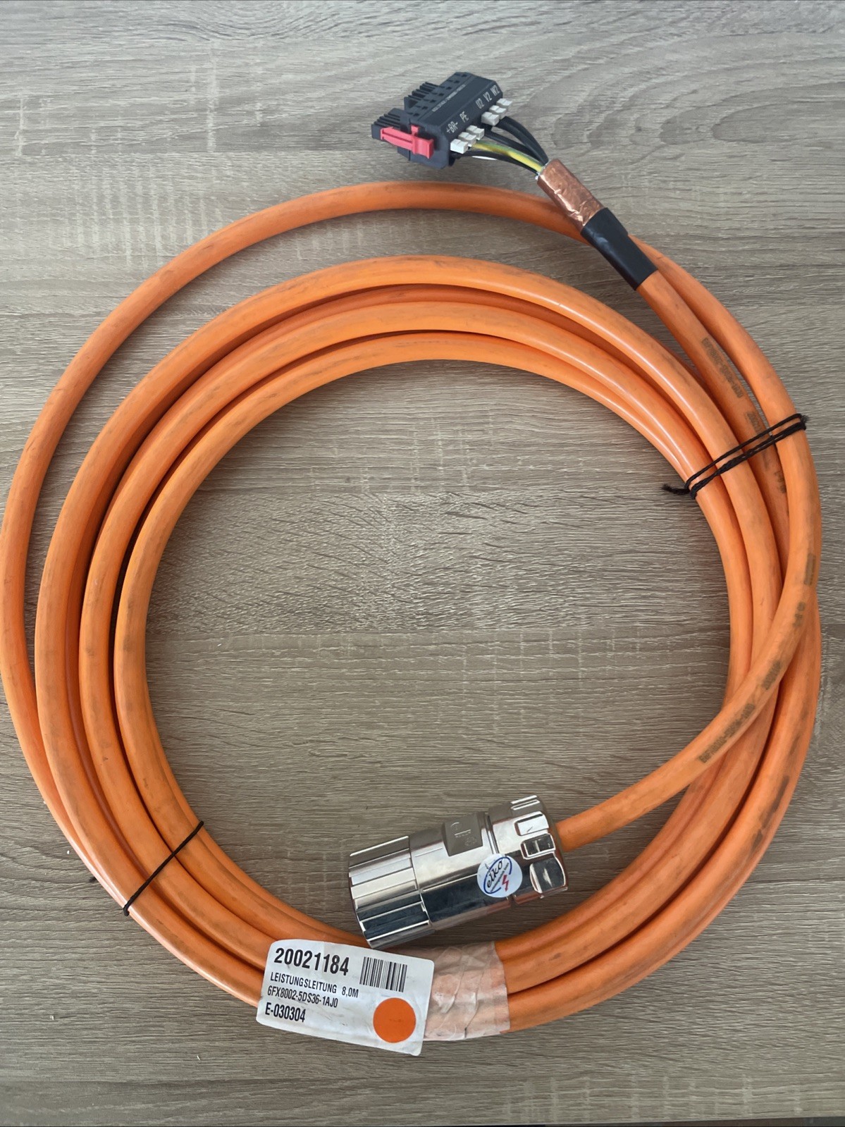 Siemens Power Cable 6FX8002-5DS36-1AJ0 – 8 m, MOTION‑CONNECT 800PLUS