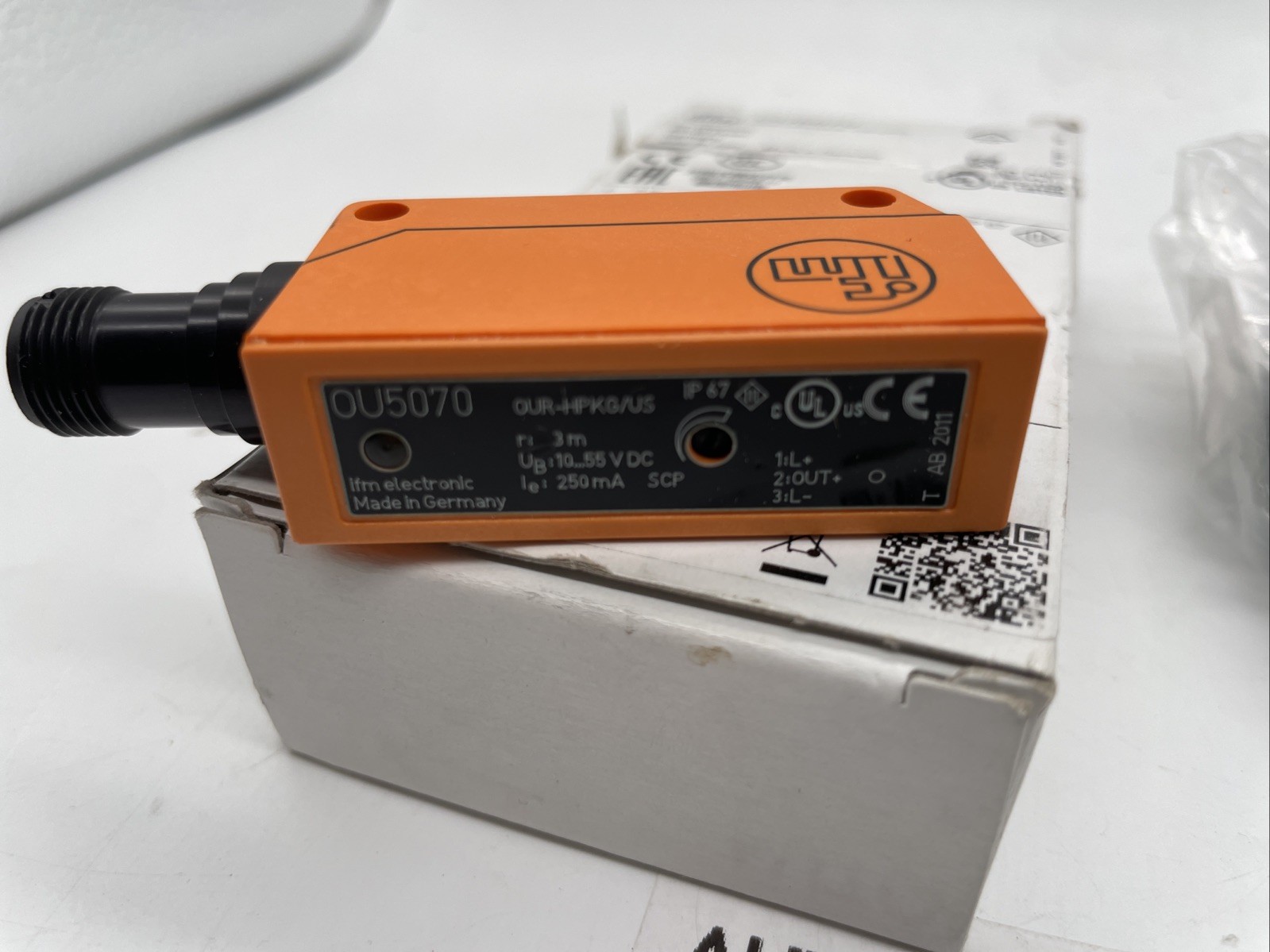 ifm OU5070 Reflexions-Lichtschranke OUR-HPKG/US-100-DPO, PNP, Hellschaltung, 3 m - Bild 2