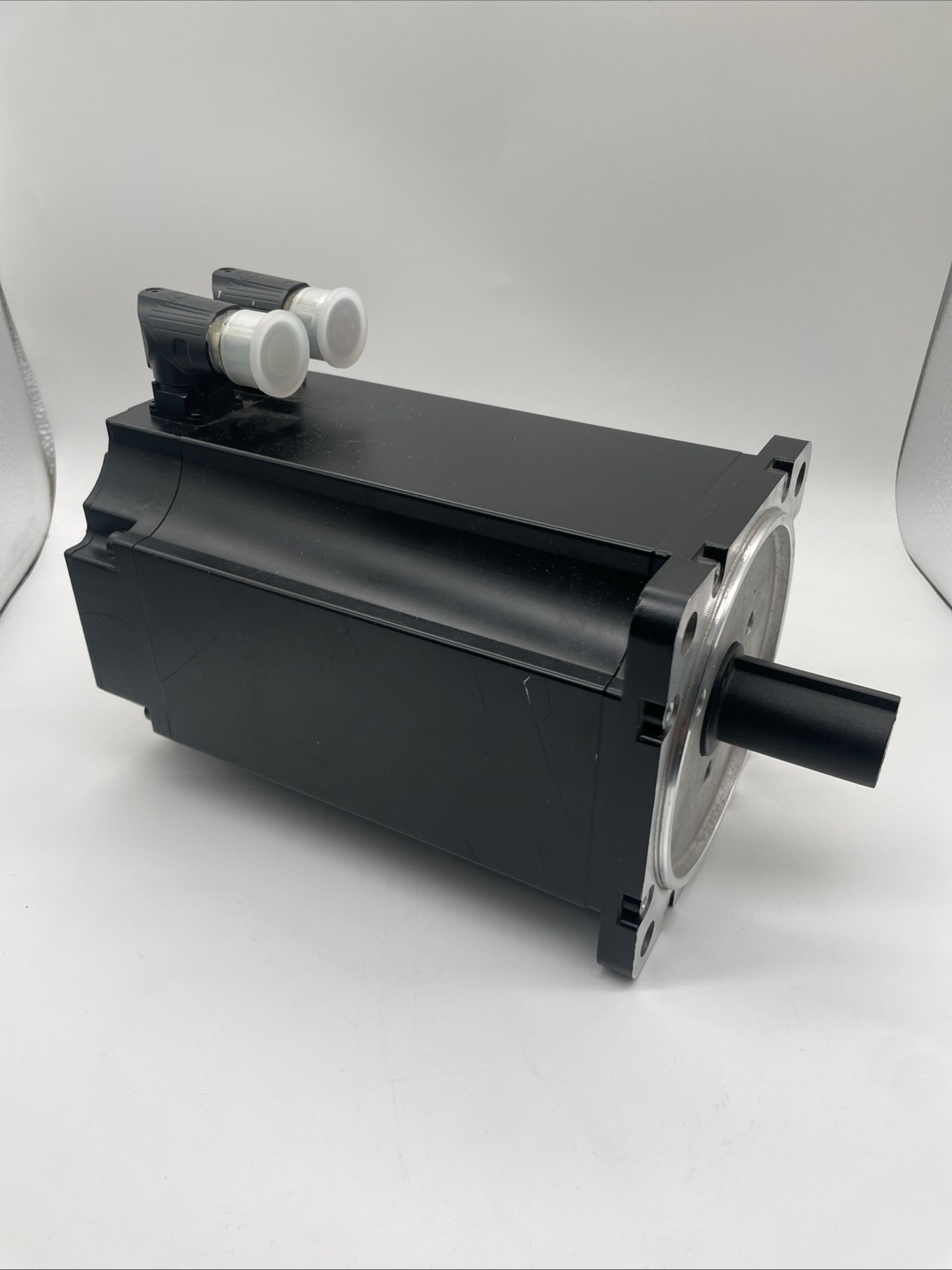 B&R 8LSA55.EB030D200-1 Synchron-Servomotor, 3~, 3000 min⁻1, EnDat, Haltebremse - Bild 6