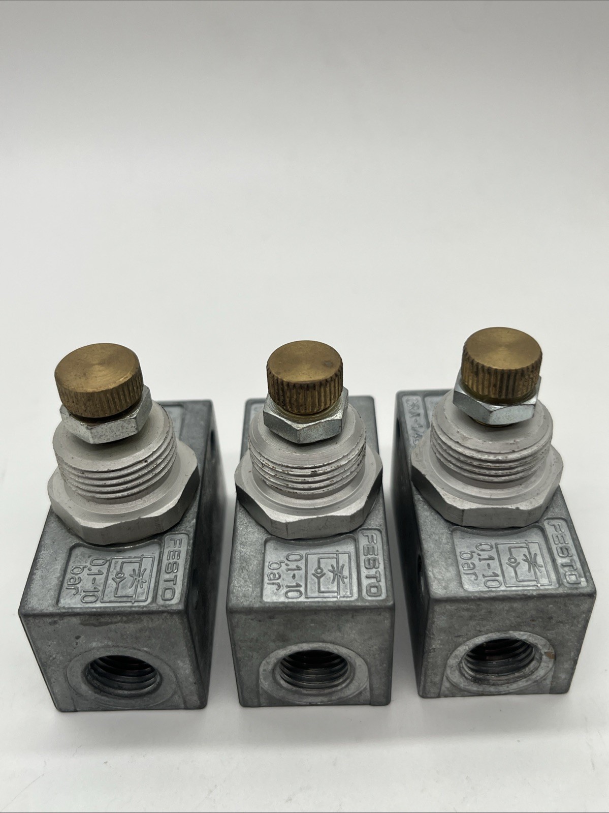 Festo GRA-1/4-B throttle check valve, G1/4 – set of 3