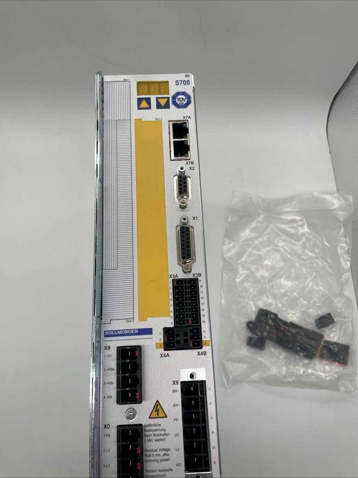 Kollmorgen S700 Servo Amplifier S70302-NANANA 2.2 kVA 3A - Bild 3
